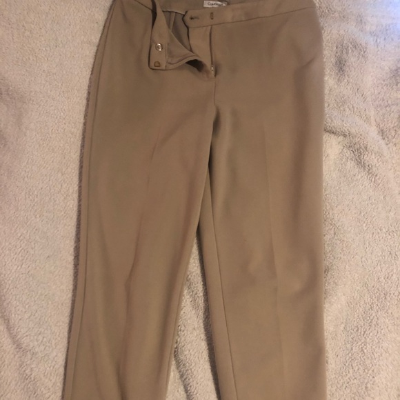 Calvin Klein Pants - Calvin Klein Pleated Dress Pants 🤍